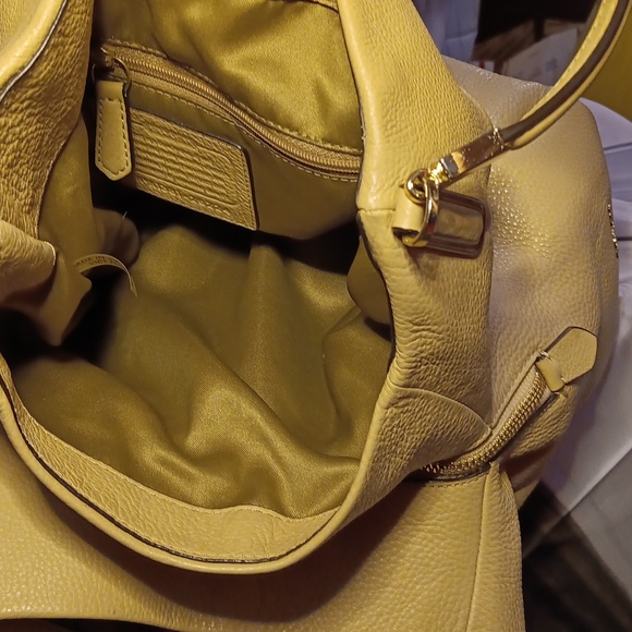 Coach Phoebe K138126224 Pebble Soft Leather Tan Bag Purse - Picture 8 of 12